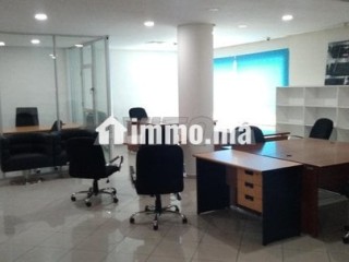 Bureau 90m h stand équipé sur bd abdelmoumen - Bureau à louer - Casablanca