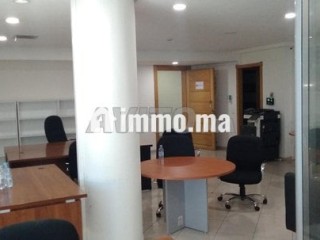 Bureau 90m h stand équipé sur bd abdelmoumen - Bureau à louer - Casablanca