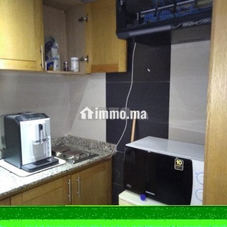 bureau-90m-h-stand-equipe-sur-bd-abdelmoumen-big-8