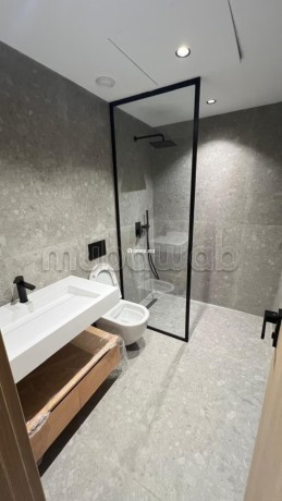 les-princesses-location-studio-balcon-big-3