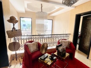 Élégante Villa avec jardin paysager proche Golfs - Villa à vendre - Agadir