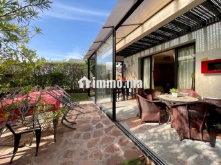 Élégante Villa avec jardin paysager proche Golfs - Villa à vendre - Agadir