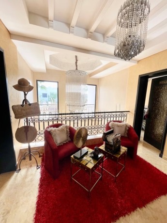 elegante-villa-avec-jardin-paysager-proche-golfs-big-19