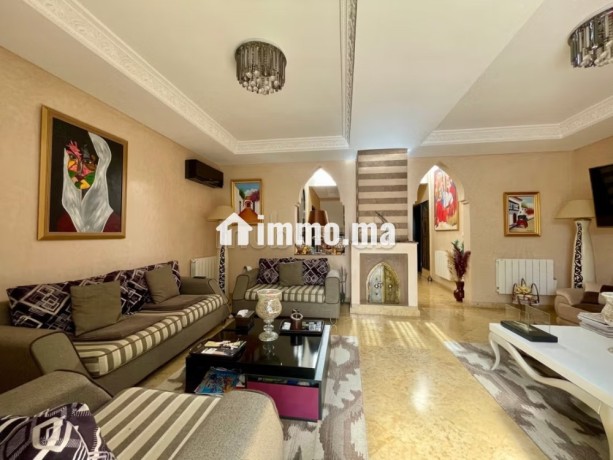 elegante-villa-avec-jardin-paysager-proche-golfs-big-8