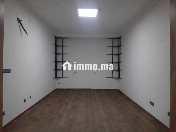 bureau-120-m2-a-beausejour-big-2