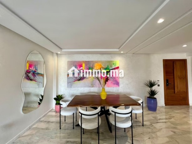 louez-cet-appartement-a-agdal-2-grandes-pieces-meuble-big-2