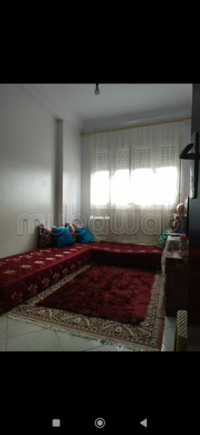 Vend appartement à Hay Moulay Rachid 1.2 grandes pièces. Salon traditionnel et porte blindée - Vente Immobilier - Casablanca - photo 5