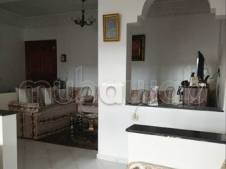 Vend appartement à Hay Moulay Rachid 1.2 grandes pièces. Salon traditionnel et porte blindée - Appartement à vendre - Casablanca