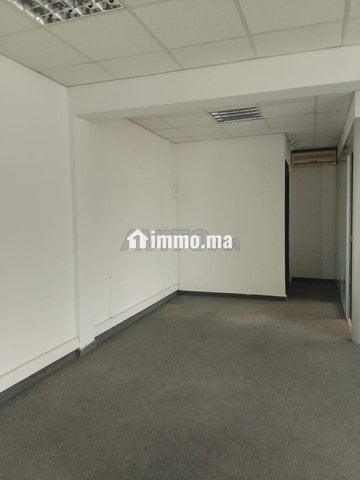 Plateau bureau aménagé au parc - Location Immobilier - Mohammedia - photo 3