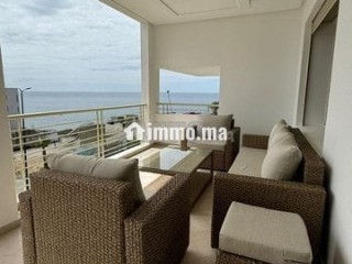 appartement-de-luxe-piscine-et-vue-mer