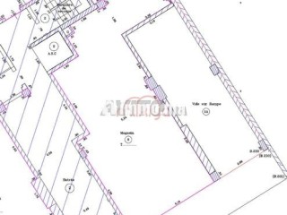 vente-local-de-96-m2-a-casablanca