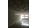 location-plateaux-bureaux-vide-small-0