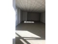 location-plateaux-bureaux-vide-small-2