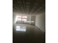 location-plateaux-bureaux-vide-small-3