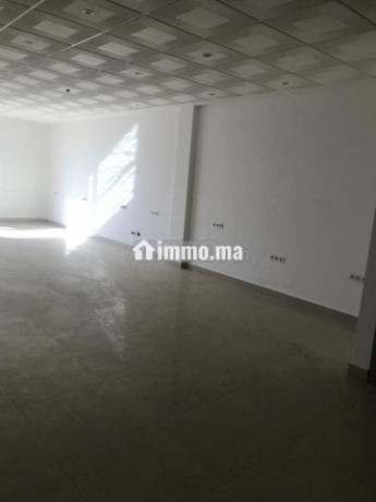 location-plateaux-bureaux-vide-big-5