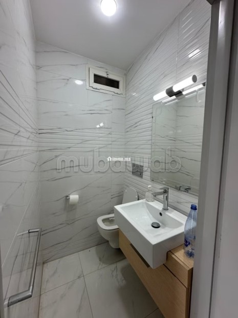 A louer 170m² 3 chambres Haut Agdal dernier étage - Location Immobilier - Rabat - photo 4