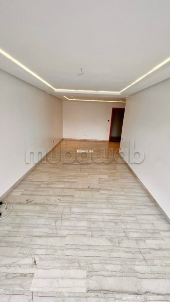 Appartement en location à Maârif. 2 chambres. Ascenseur et terrasse - Location Immobilier - Casablanca - photo 1