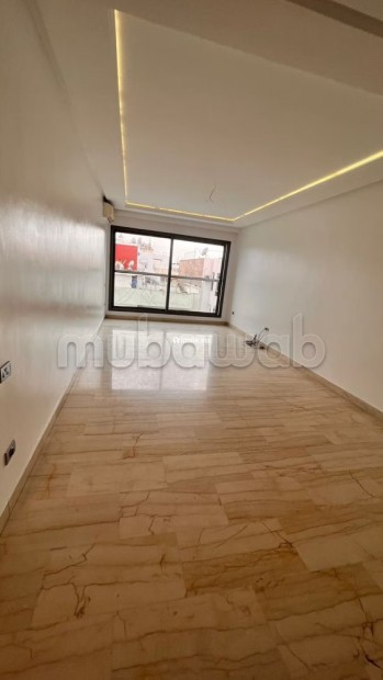 Appartement en location à Maârif. 2 chambres. Ascenseur et terrasse - Location Immobilier - Casablanca - photo 8