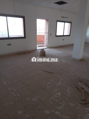 Bureau de 110 m² avec balcon - Location Immobilier - Marrakech - photo 4