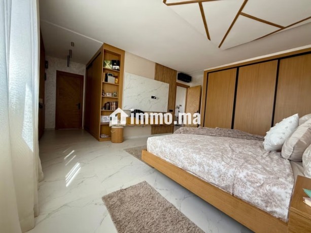 villa-de-luxe-a-vendre-dans-complexe-residentiel-touristique-securise-a-marrakech-route-de-casablanca-big-8