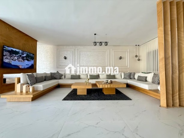 villa-de-luxe-a-vendre-dans-complexe-residentiel-touristique-securise-a-marrakech-route-de-casablanca-big-2
