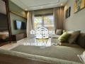 tres-joli-studio-vue-degagee-sur-cfc-small-0
