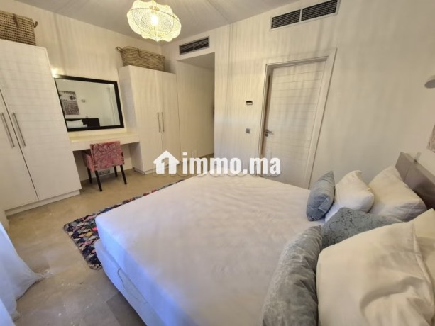charmant-appartement-de-199m2-a-louer-meuble-avec-piscine-big-5