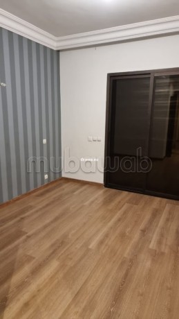 duplex-avec-terrasse-a-la-location-a-racine-big-14