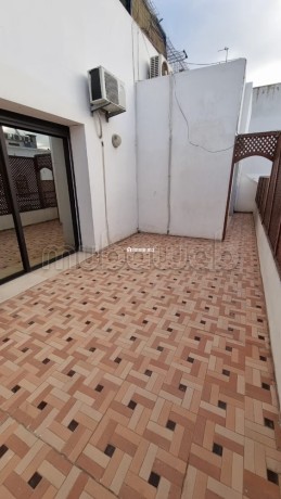 duplex-avec-terrasse-a-la-location-a-racine-big-16