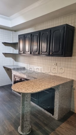 duplex-avec-terrasse-a-la-location-a-racine-big-6