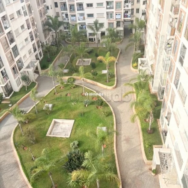 À Vendre – Élégant Appartement de 106 m² dans Résidence Sécurisée à Californie - Vente Immobilier - Casablanca - photo 7