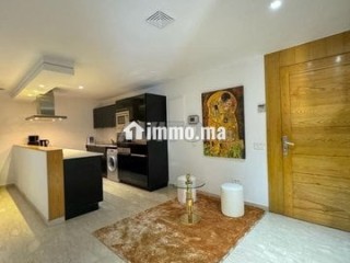 Racine Superbe F3 Meublé 96m², Cuisine US - Appartement à louer - Casablanca