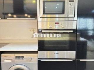 Racine Superbe F3 Meublé 96m², Cuisine US - Appartement à louer - Casablanca