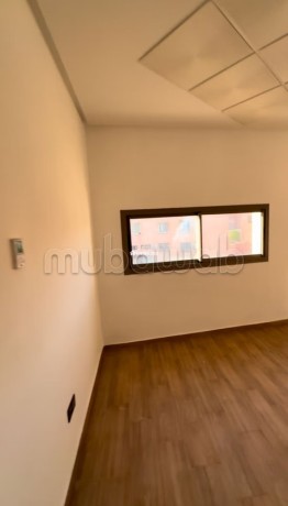plateaux-immeuble-moderne-big-7