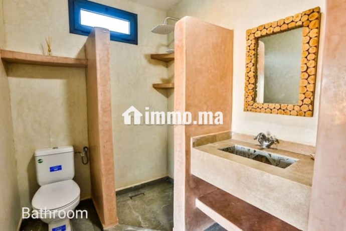 magnifique-villa-avec-piscine-privee-vue-degagee-69-big-13