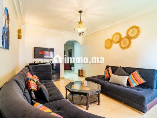 Louez cet appartement à Ain Mezouar. 4 grandes pièces. Meublé - Appartement à louer
