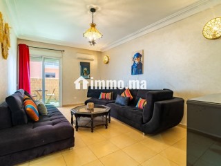 Louez cet appartement à Ain Mezouar. 4 grandes pièces. Meublé - Appartement à louer