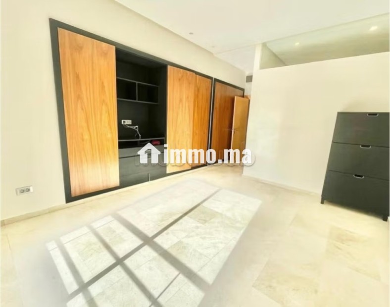 Louez cet appartement à Maârif. 3 chambres. Porte blindée et parabole - Location Immobilier - Casablanca - photo 5