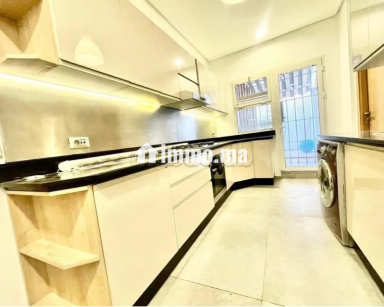 Louez cet appartement à Maârif. 3 chambres. Porte blindée et parabole - Location Immobilier - Casablanca - photo 6