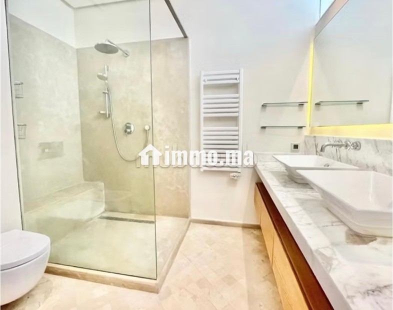 Louez cet appartement à Maârif. 3 chambres. Porte blindée et parabole - Location Immobilier - Casablanca - photo 8