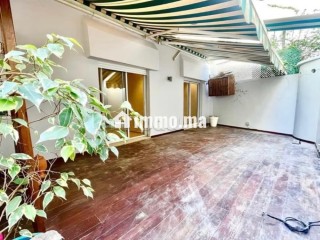Louez cet appartement à Maârif. 3 chambres. Porte blindée et parabole - Appartement à louer - Casablanca