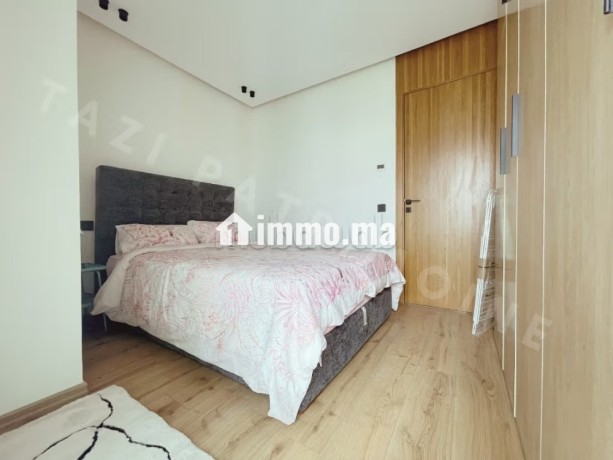 location-studio-neuf-meuble-proche-tramway-big-6