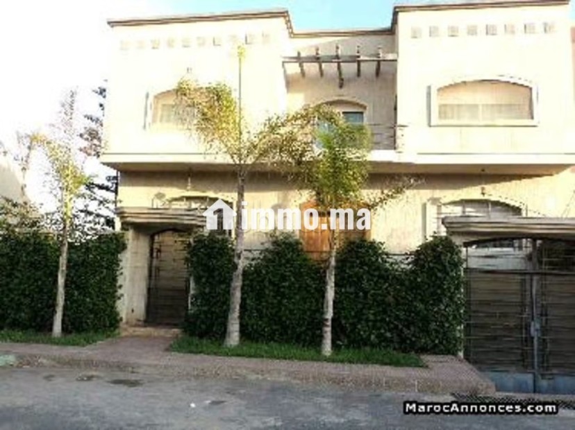 Niveau Villa Bien situé Calme - Location Immobilier - Casablanca - photo 1