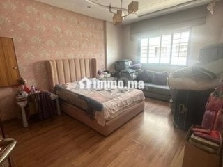 Un étage complet rien que pour vous - Appartement à louer - Casablanca
