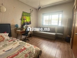 Un étage complet rien que pour vous - Appartement à louer - Casablanca