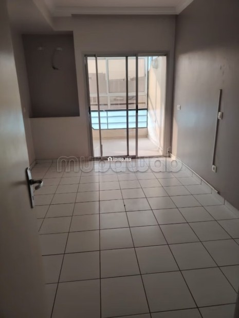 Location d'un appartement à Charaf. 2 belles chambres. Avec ascenseur et terrasse - Location Immobilier - Agadir - photo 1