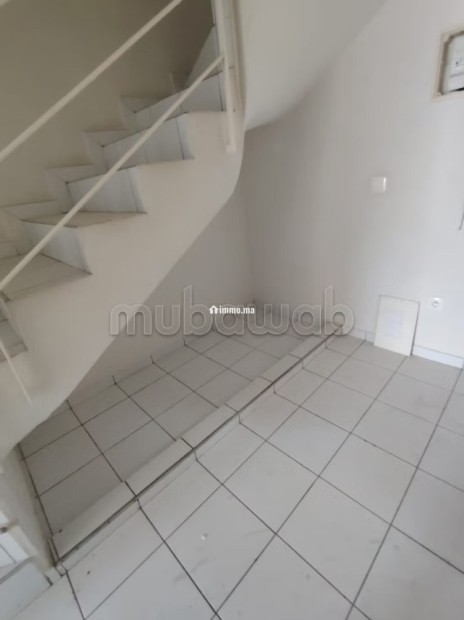 Location d'un appartement à Charaf. 2 belles chambres. Avec ascenseur et terrasse - Location Immobilier - Agadir - photo 6
