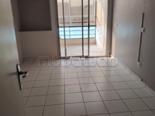 location-dun-appartement-a-charaf-2-belles-chambres-avec-ascenseur-et-terrasse