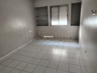 Location d'un appartement à Charaf. 2 belles chambres. Avec ascenseur et terrasse - Appartement à louer - Agadir