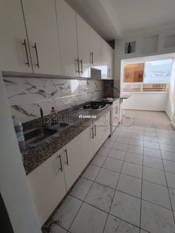 location-dun-appartement-a-charaf-2-belles-chambres-avec-ascenseur-et-terrasse-big-2